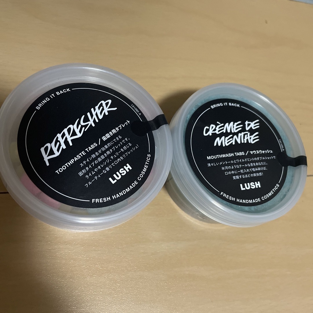 LUSH(ラッシュ)のLUSH 歯磨き用タブレット&マウスウォッシュ コスメ/美容のオーラルケア(歯磨き粉)の商品写真