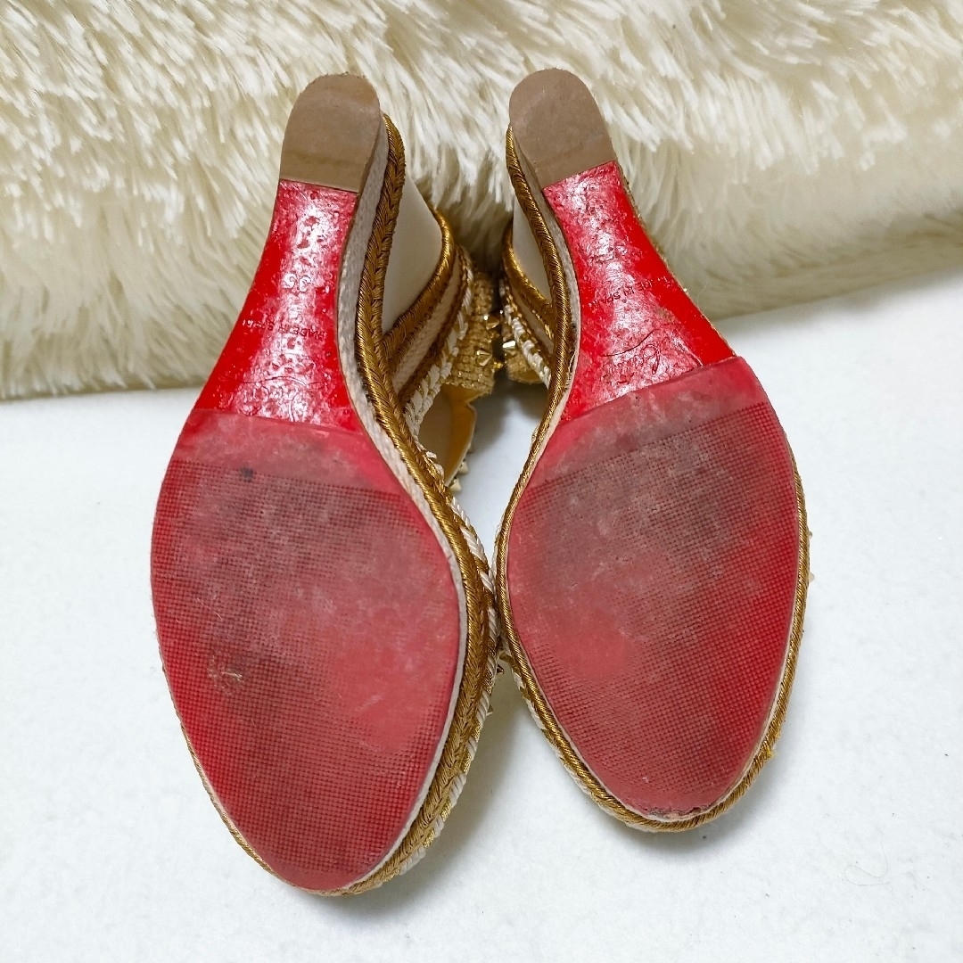 クリスチャンルブタン Christian Louboutin スタッツサンダル