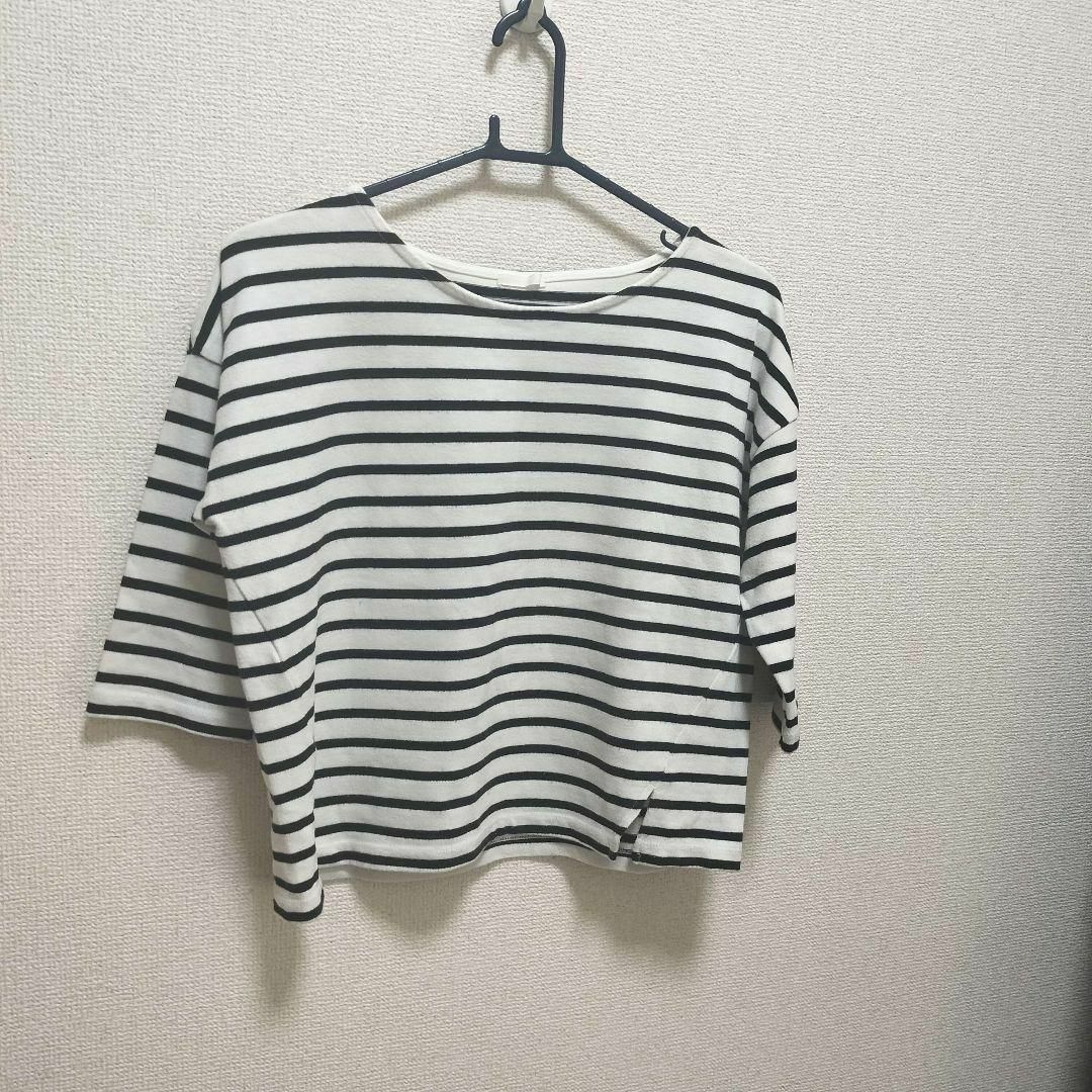GU(ジーユー)の【美品】 GU 一点物 カットソー Tシャツ サイズM レディースのトップス(Tシャツ(長袖/七分))の商品写真