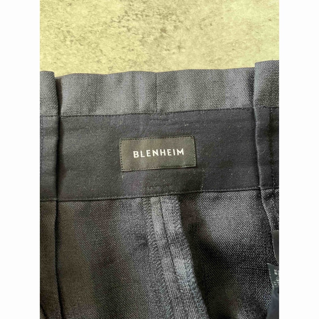 M-premier(エムプルミエ)のBLENHEIM ブレンヘイム　フェイクリネンワイドパンツ　XSサイズ レディースのパンツ(カジュアルパンツ)の商品写真