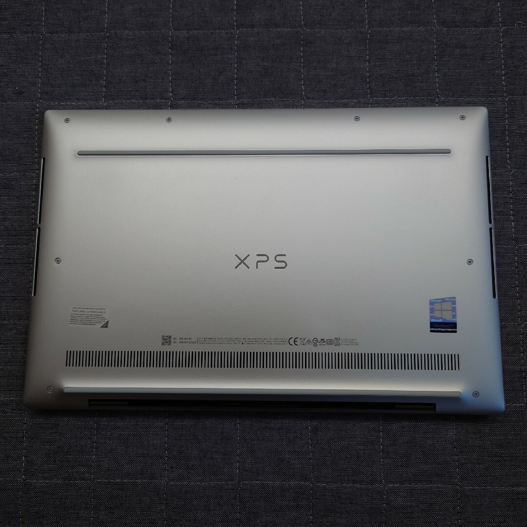 美品 最高級 XPS 13 10世代 i7 1065g7 16gb 新品 1TB