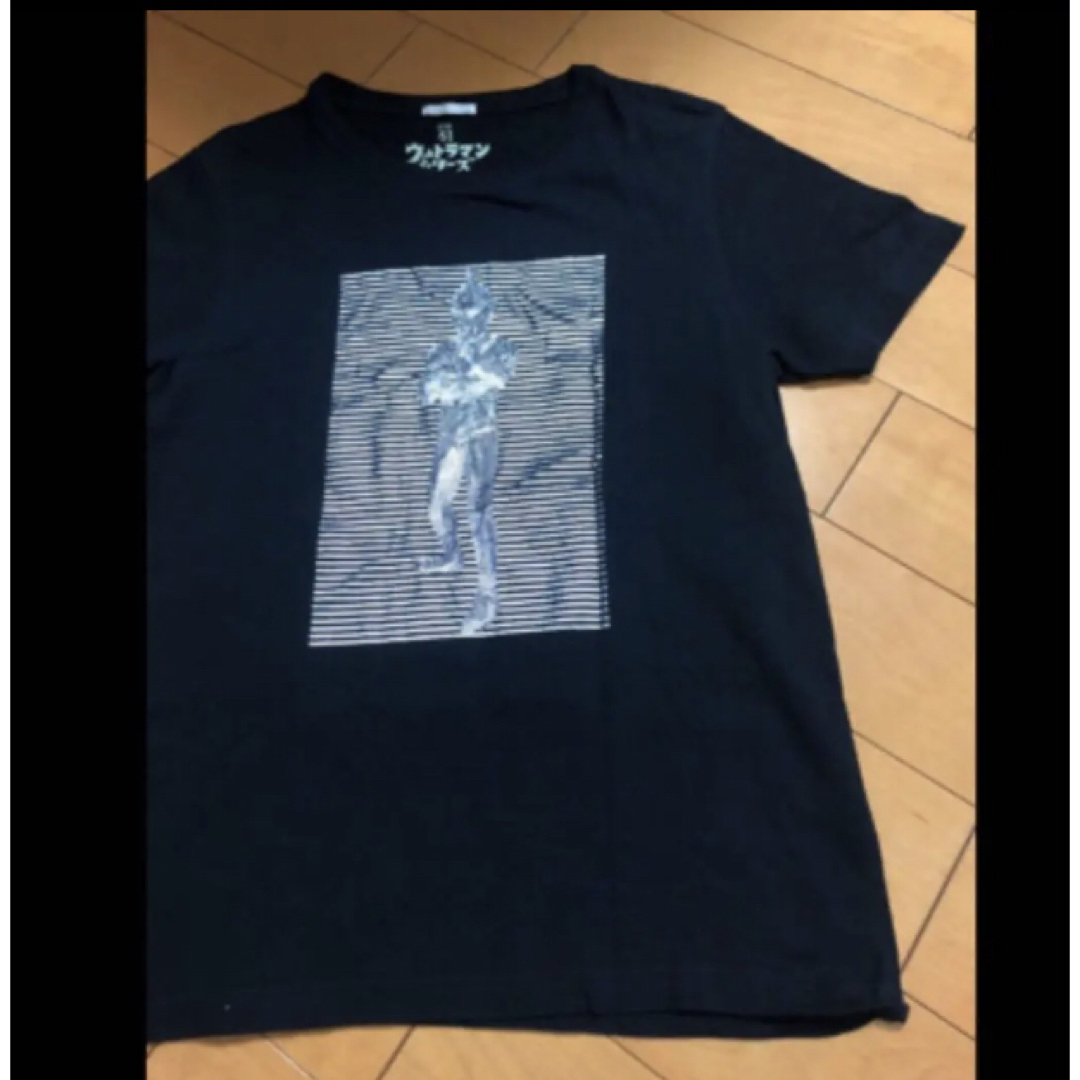UNIQLO(ユニクロ)のウルトラセブンシルバースタイルコットンT メンズのトップス(Tシャツ/カットソー(半袖/袖なし))の商品写真