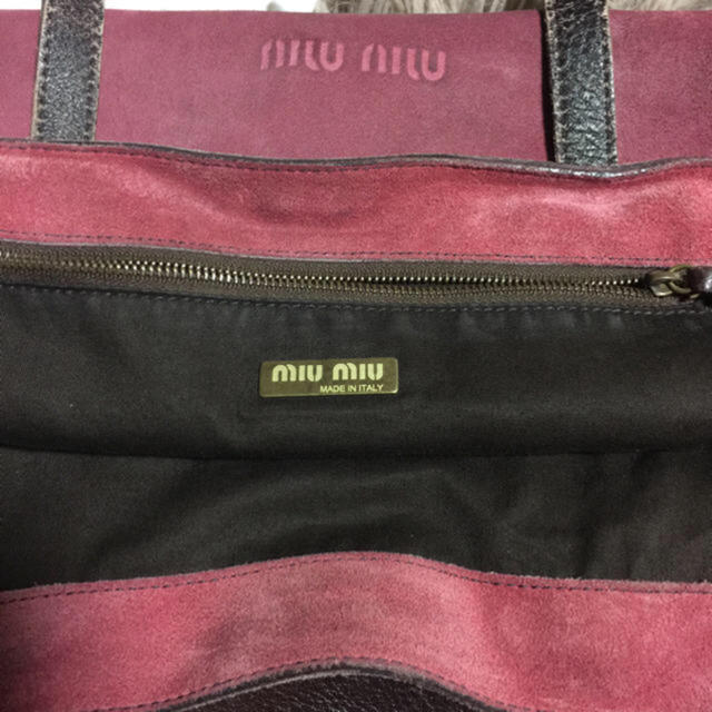 miumiu(ミュウミュウ)のmiumiuバック レディースのバッグ(トートバッグ)の商品写真