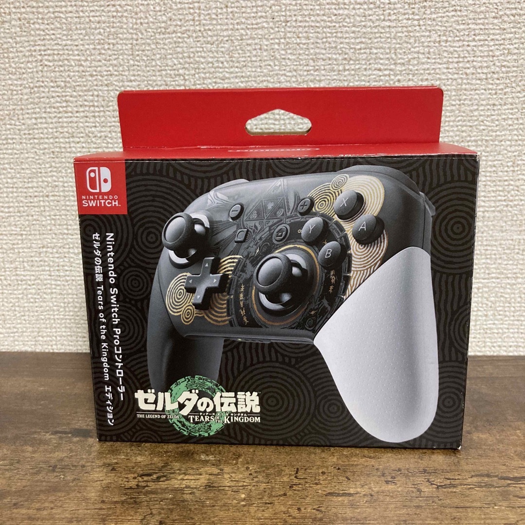 ゼルダの伝説 Switch Proコントローラー 純正品  任天堂