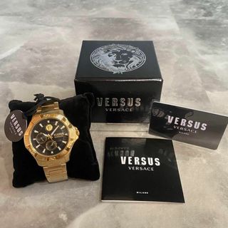 VERSACE - 【新品箱付き】ヴェルサーチ メンズ腕時計 ゴールド
