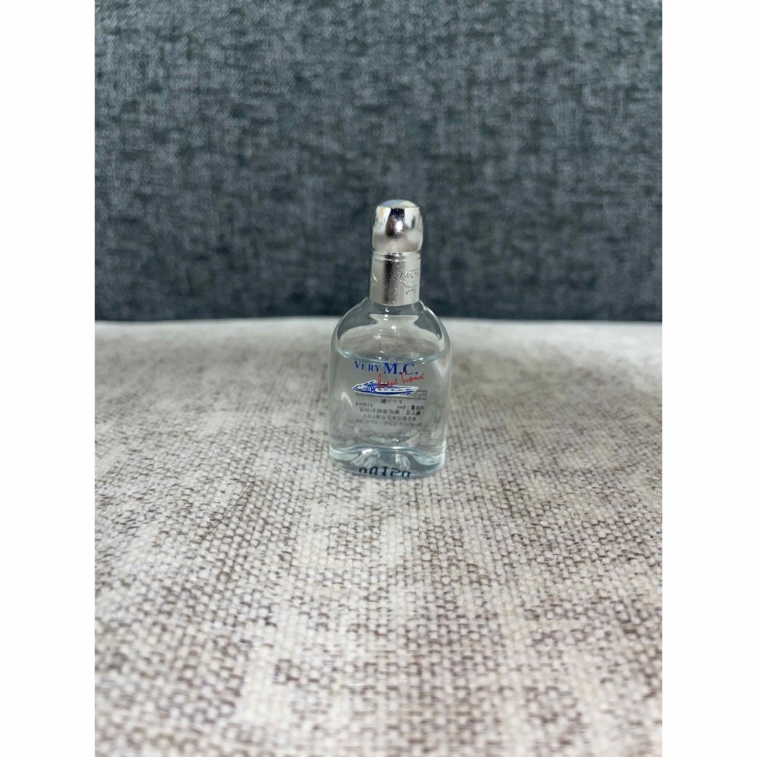 新品未使用 ヴェリー エムシー 香水 50ml