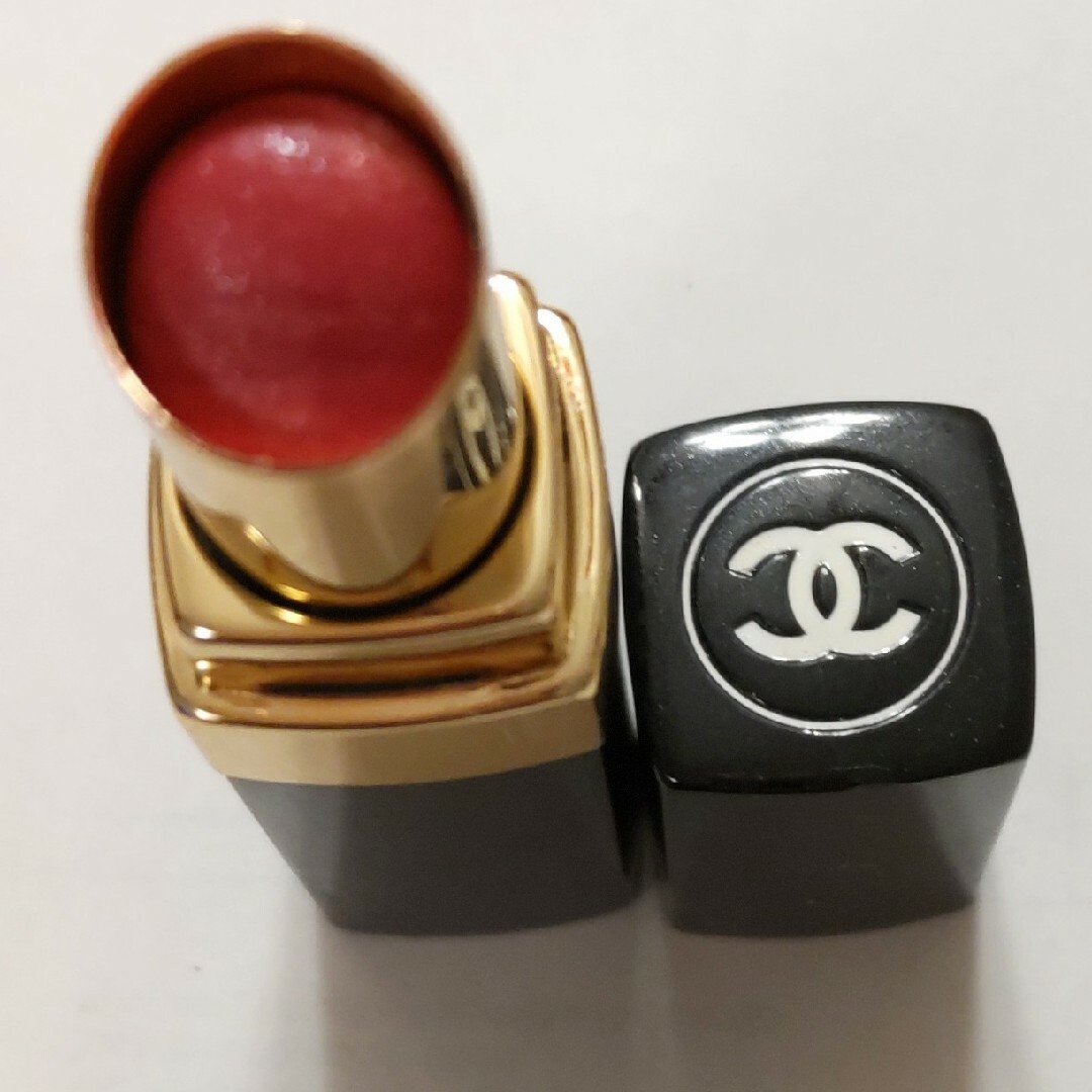 CHANEL(シャネル)のシャネル ルージュ ココ シャイン(98エトゥルディー) コスメ/美容のベースメイク/化粧品(口紅)の商品写真