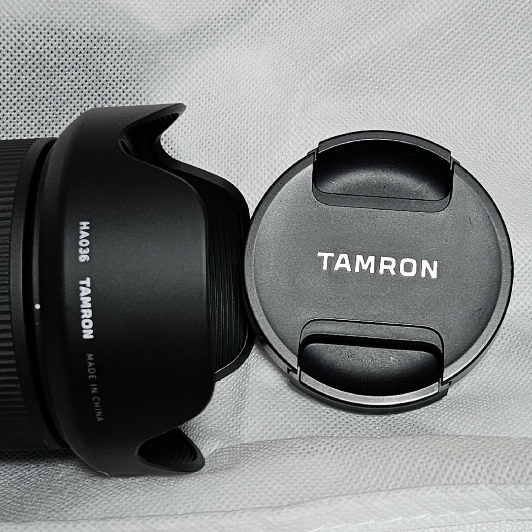 TAMRON(タムロン)の【美品】タムロンTAMRON28-200 F2.8-5.6 DI III RXD スマホ/家電/カメラのカメラ(その他)の商品写真