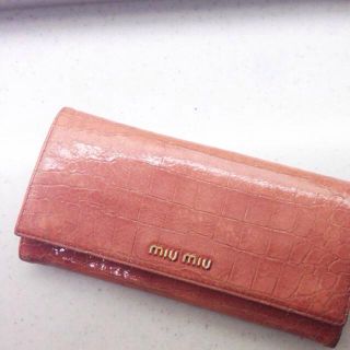 ミュウミュウ(miumiu)のミュウミュウ 長財布 ピンク(財布)