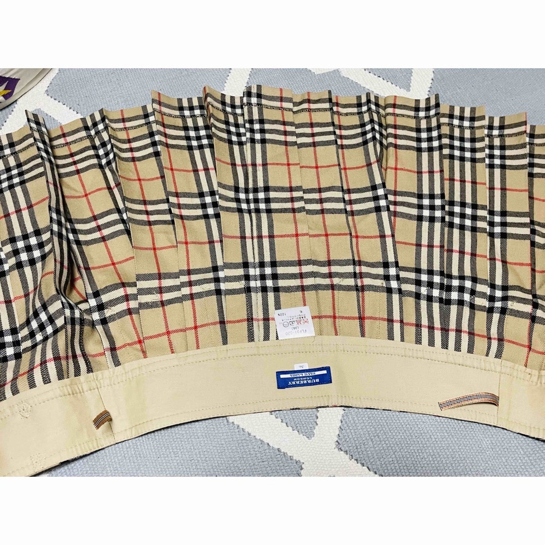 BURBERRY BLUE LABEL(バーバリーブルーレーベル)の美品　バーバーブルーレーベル　バーバリーチェック　プリーツスカート　ミニスカート レディースのスカート(ミニスカート)の商品写真