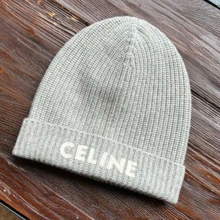 セリーヌ(celine)のCELINE(セリーヌ) 2A25R423P CELINE ニット帽 リブ編みウール Light Grey(ニット帽/ビーニー)