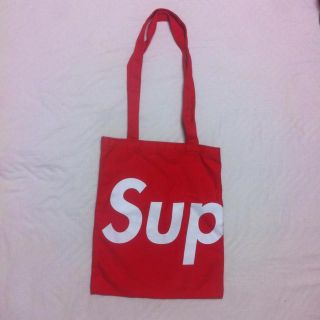 シュプリーム(Supreme)のSUPREME キャンバストートバッグ赤(トートバッグ)