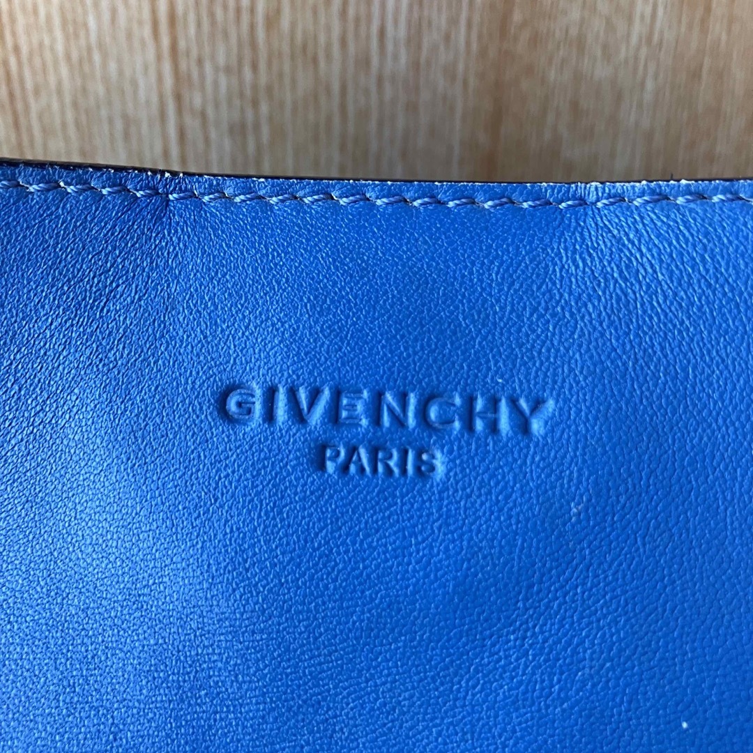 【人気】ジバンシー イージー レザー ハンド トートバッグ　GIVENCHY