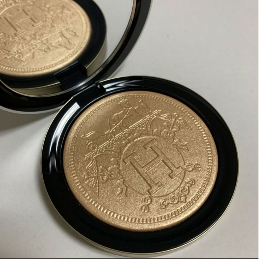 Hermes - エルメス プードル オルフェーブル 01 フェイスパウダーの