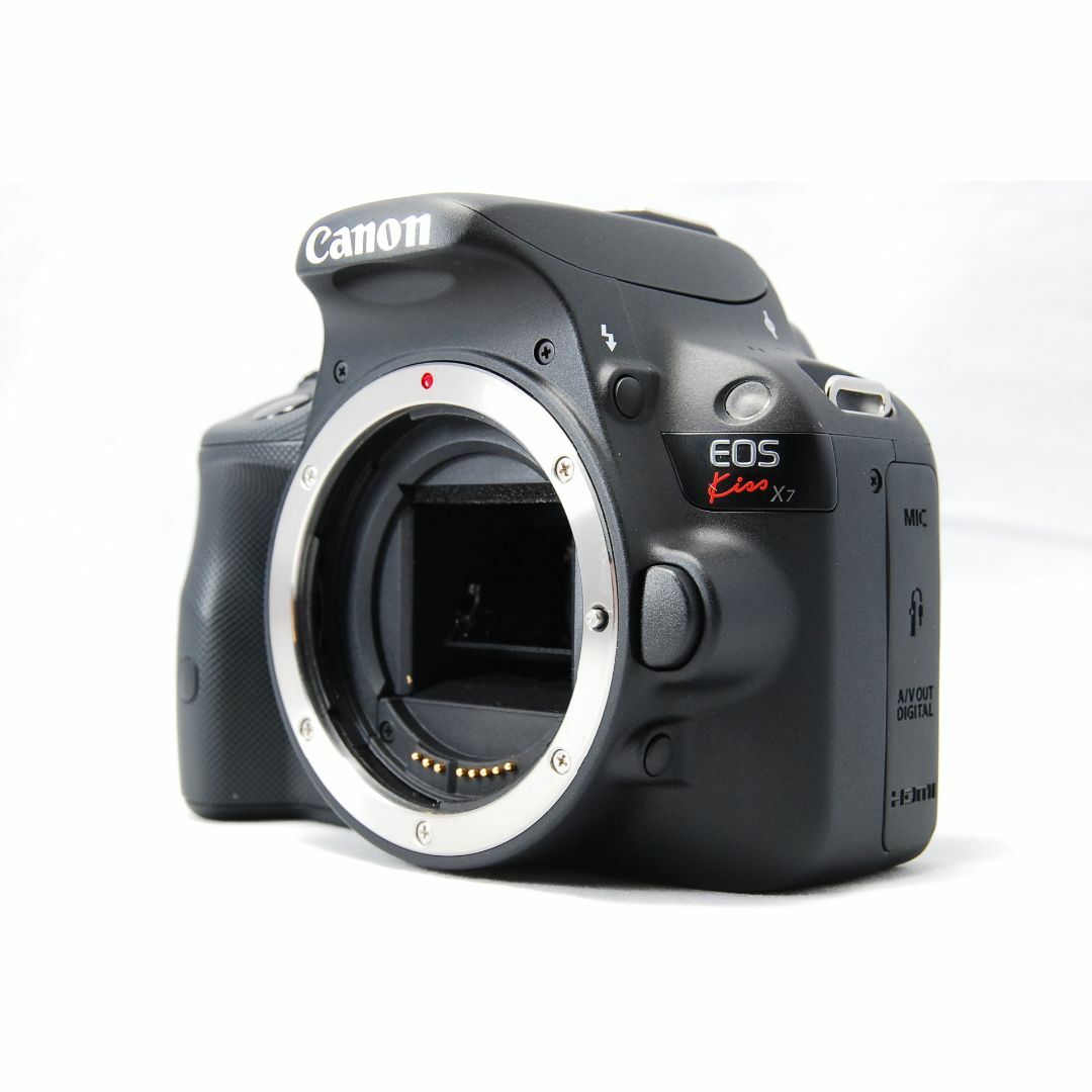 Canon(キヤノン)の■美品■Canon EOS Kiss X7 18-55 IS STMレンズキット スマホ/家電/カメラのカメラ(デジタル一眼)の商品写真
