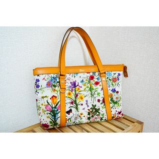 GUCCI トートバッグ フローラ 花柄 キャンバス レザー ホワイト