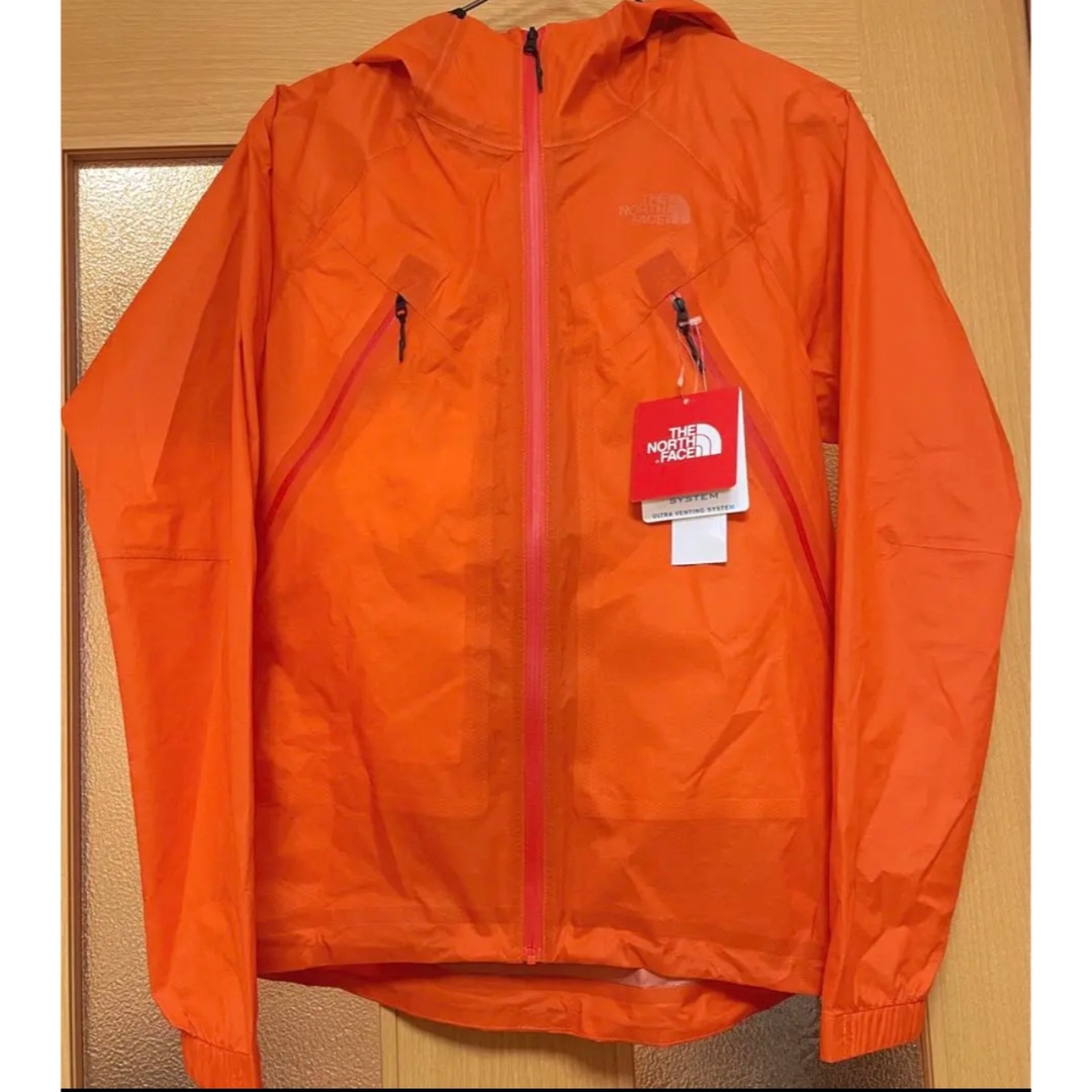 THE NORTH FACE(ザノースフェイス)のザ・ノースフェイス　軽量防水ジャケット　オプティミストジャケット 　新品未使用 レディースのジャケット/アウター(ナイロンジャケット)の商品写真