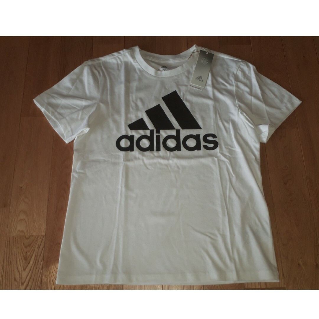 adidas(アディダス)のadidas　Tシャツ　M レディースのトップス(Tシャツ(半袖/袖なし))の商品写真