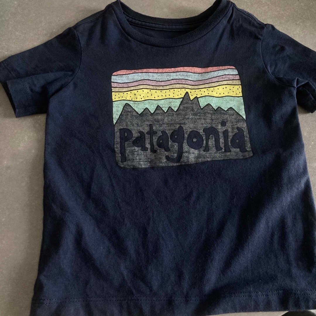 patagonia(パタゴニア)のパタゴニア　キッズ　Tシャツ キッズ/ベビー/マタニティのキッズ服女の子用(90cm~)(Tシャツ/カットソー)の商品写真