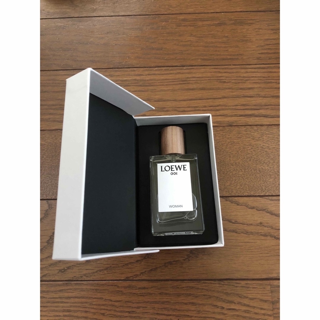 LOEWE - ロエベ 001 ウーマン オードゥ パルファム 30ml の通販 by