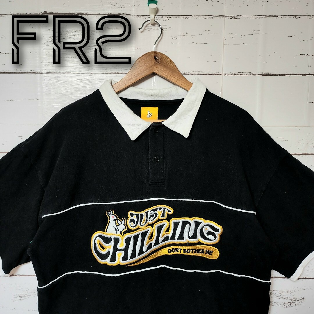 #FR2(エフアールツー)の《超希少》FR2 エフアールツー ポロシャツ センター刺繍ロゴ 即完売モデル 黒 メンズのトップス(ポロシャツ)の商品写真