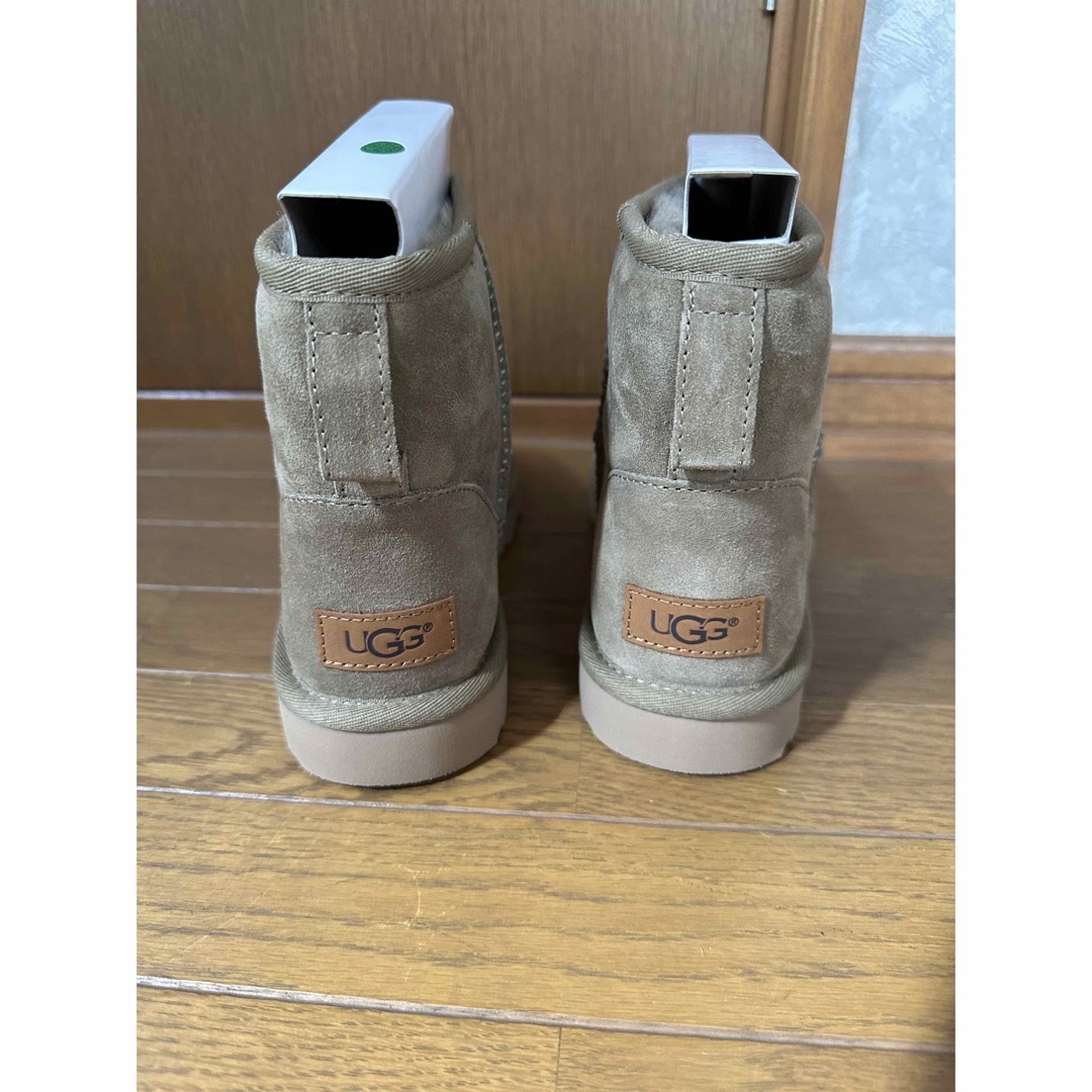 新品未使用 UGG CLASSIC MINI Ⅱ