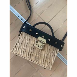 Ameri VINTAGE - 【即完売】AMERI TRAPEZE RATTAN BAG！の通販 by ...