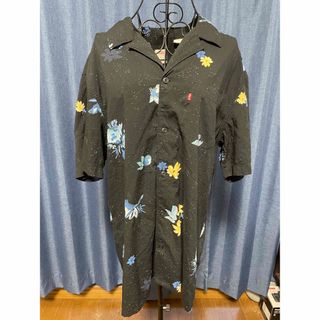 リーバイス(Levi's)の【超美品】リーバイス　花柄　オープンカラーシャツ(シャツ)