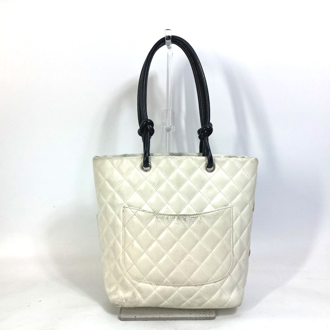 CHANEL(シャネル)のシャネル CHANEL CC ココマーク A25167 カンボンライン カバン ショルダーバッグ 肩掛け トートバッグ ラムスキン ホワイト レディースのバッグ(トートバッグ)の商品写真