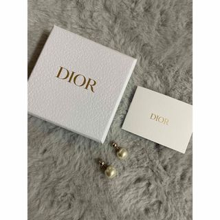 クリスチャンディオール(Christian Dior)のディオール　ピアス(ピアス)
