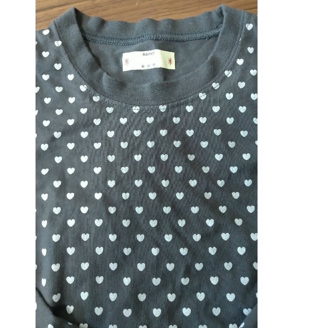 GAP Kids(ギャップキッズ)の長袖カットソー 130 2枚 キッズ/ベビー/マタニティのキッズ服男の子用(90cm~)(Tシャツ/カットソー)の商品写真