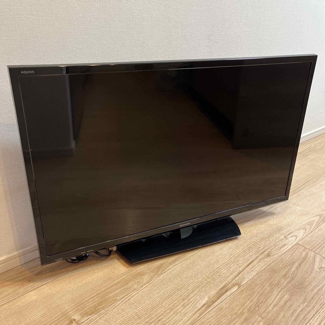 SHARP(シャープ)の2019年製SHARP AQUOS テレビ 32インチ　2T-C32AE1 スマホ/家電/カメラのテレビ/映像機器(テレビ)の商品写真