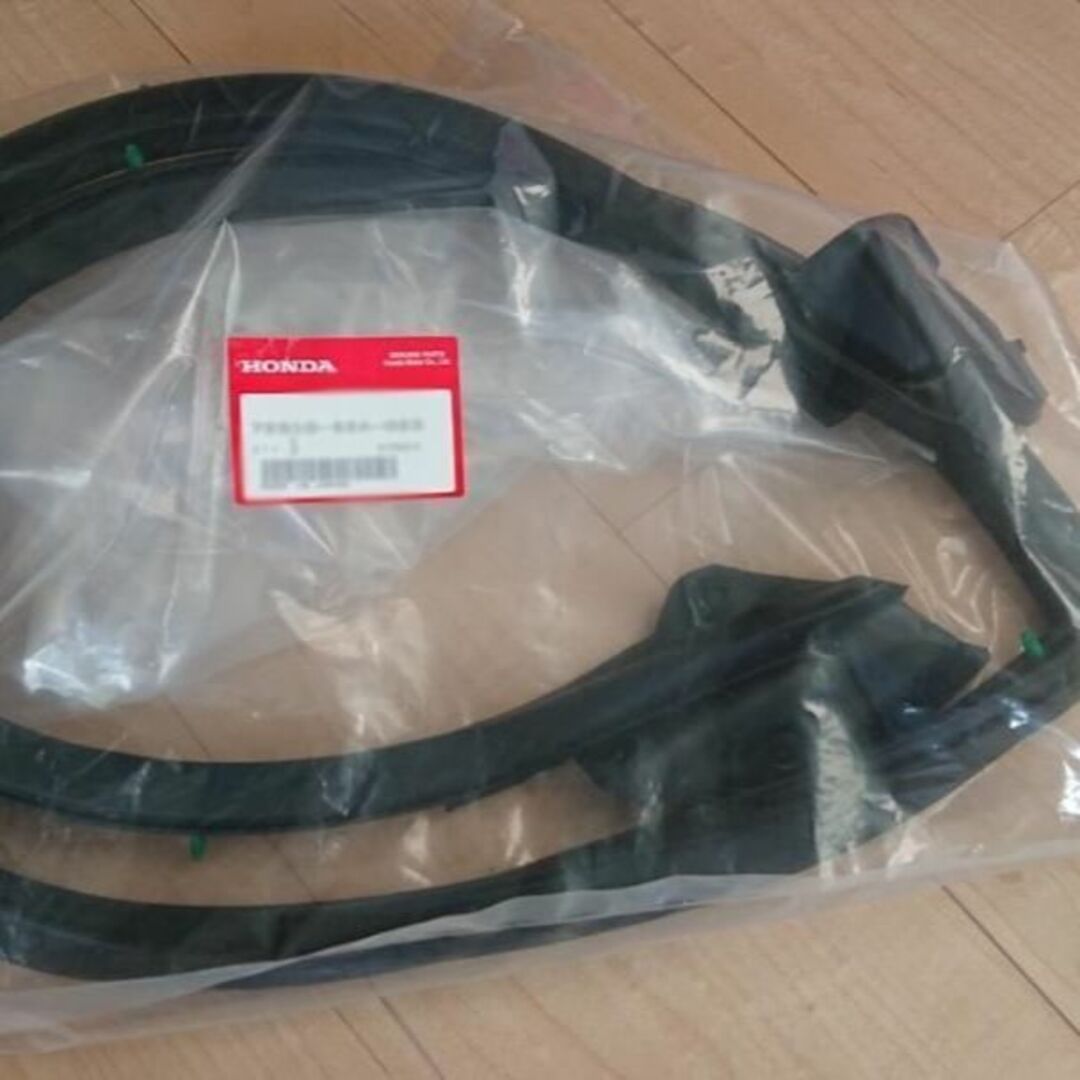 ホンダ 純正 未使用品★S2000 ウェザーストリップ フロントドアー 右のみ | フリマアプリ ラクマ