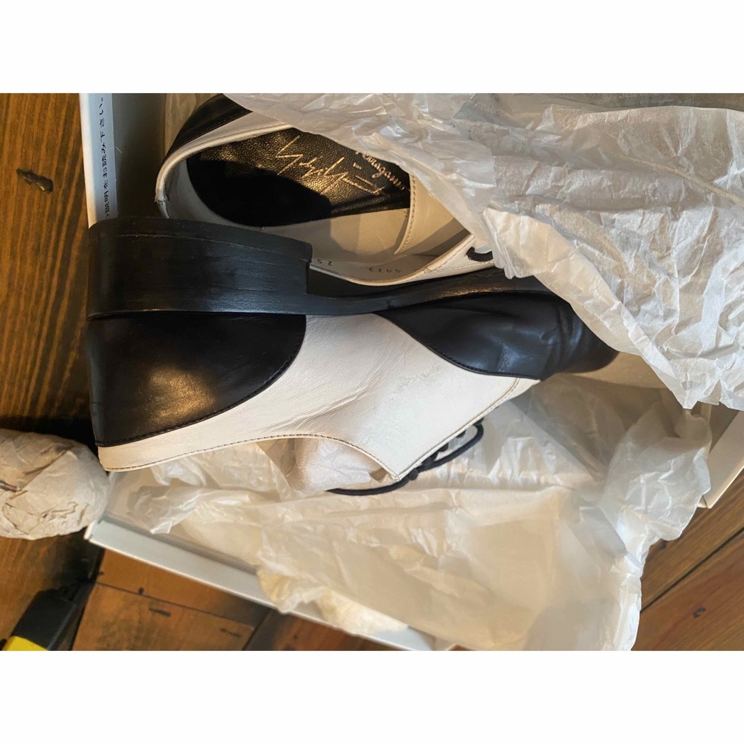 Salvatore Ferragamo(サルヴァトーレフェラガモ)のフェラガモ ×ヨウジヤマモト激レアレースアップシューズバイカラー レディースの靴/シューズ(ローファー/革靴)の商品写真