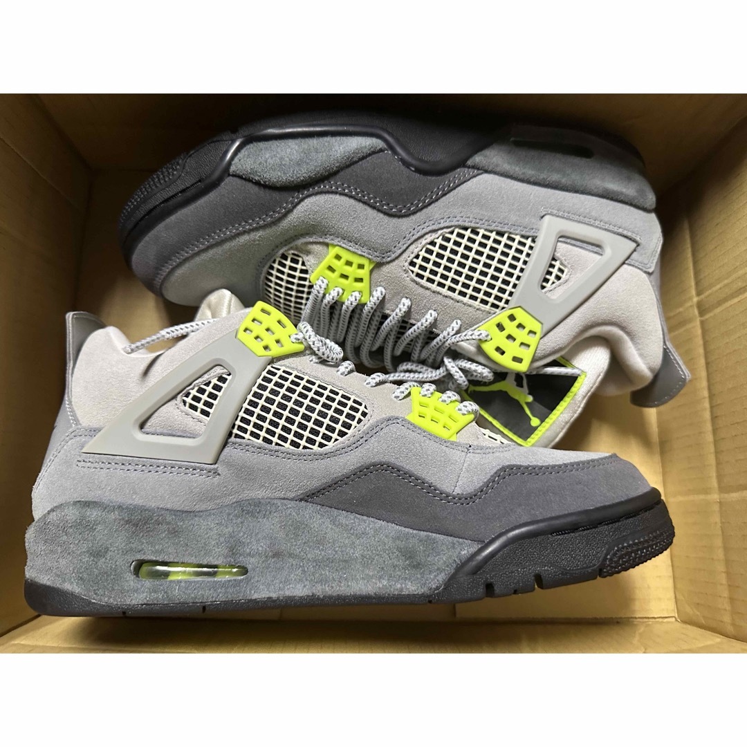 NIKE AIR JORDAN 4 RETRO SE VOLT US9.5 新品