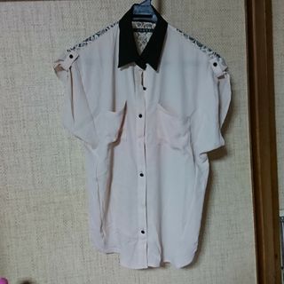 イング(INGNI)のバックレースブラウス(シャツ/ブラウス(半袖/袖なし))