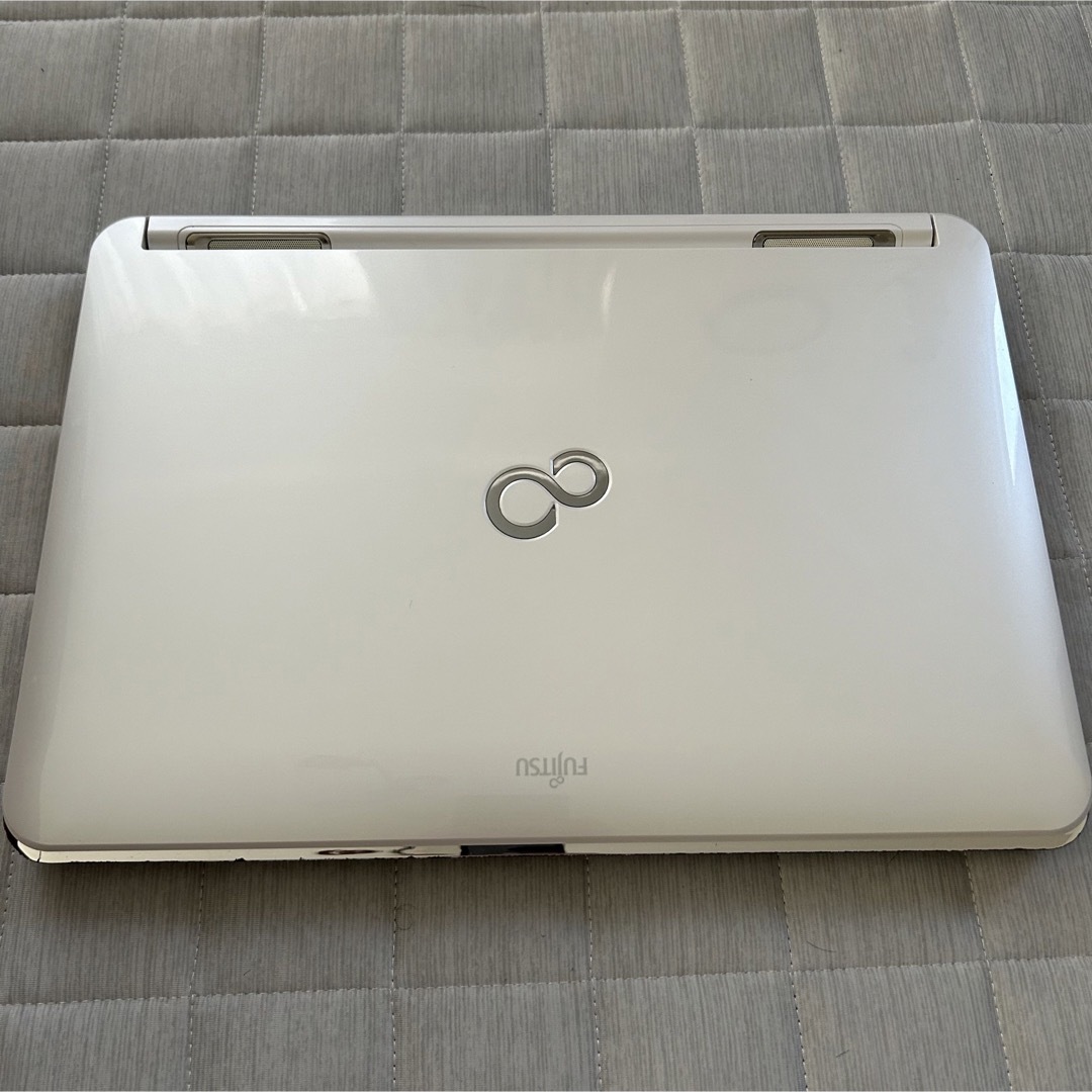 富士通 - 【ジャンク】FUJITSU FMV−LIFEBOOK AH FMVA705BWGの 富士通 - 【ジャンク】FUJITSU FMV−LIFEBOOK AH FMVA705BWGの