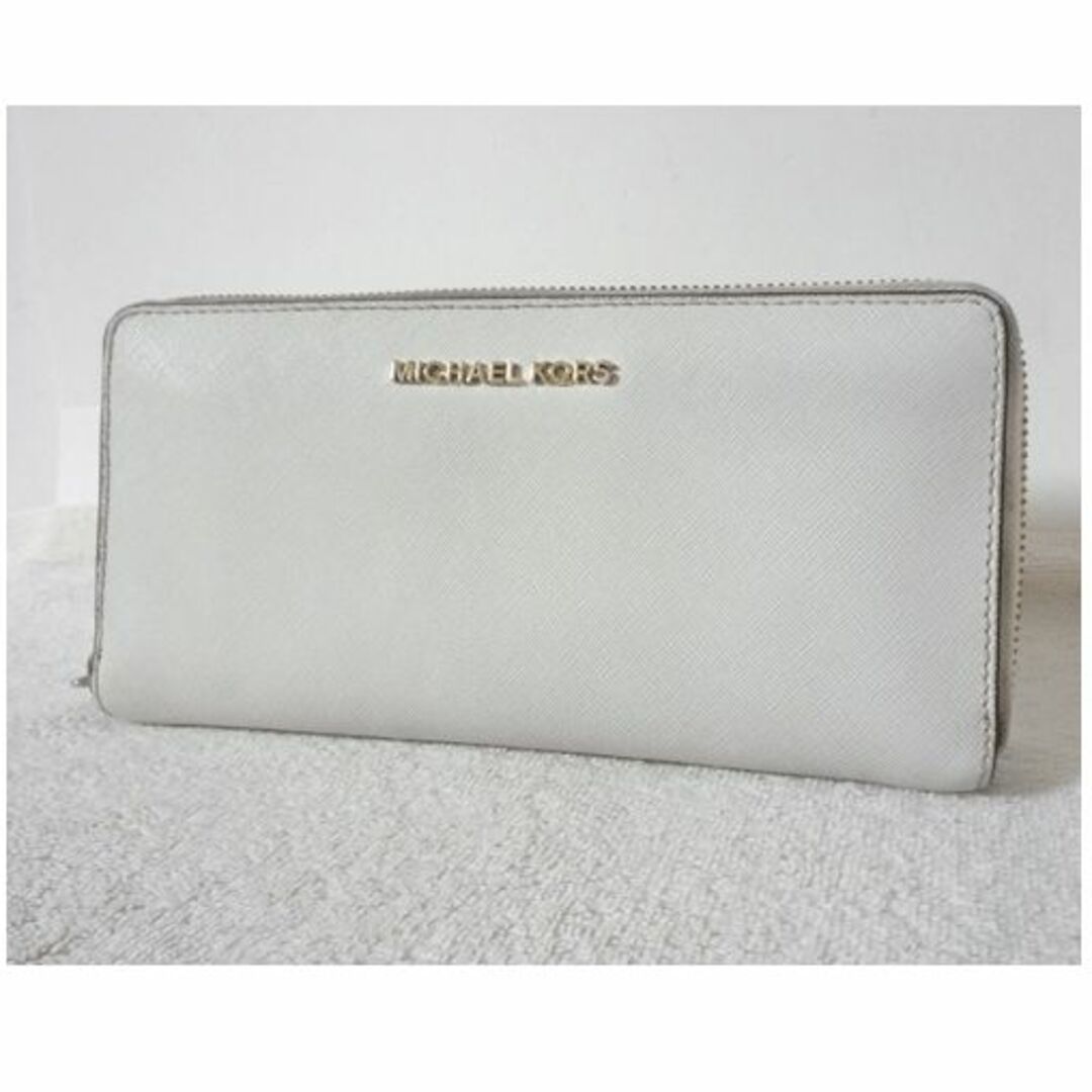 新品☆MICHAEL KORS ホワイト レザー 長財布ファスナー付き小銭入れ×1