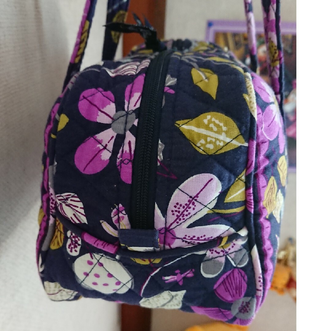 Vera Bradley(ヴェラブラッドリー)のお値下げ 新品 ヴェラブラッドリー ショルダーバッグ レディースのバッグ(ショルダーバッグ)の商品写真