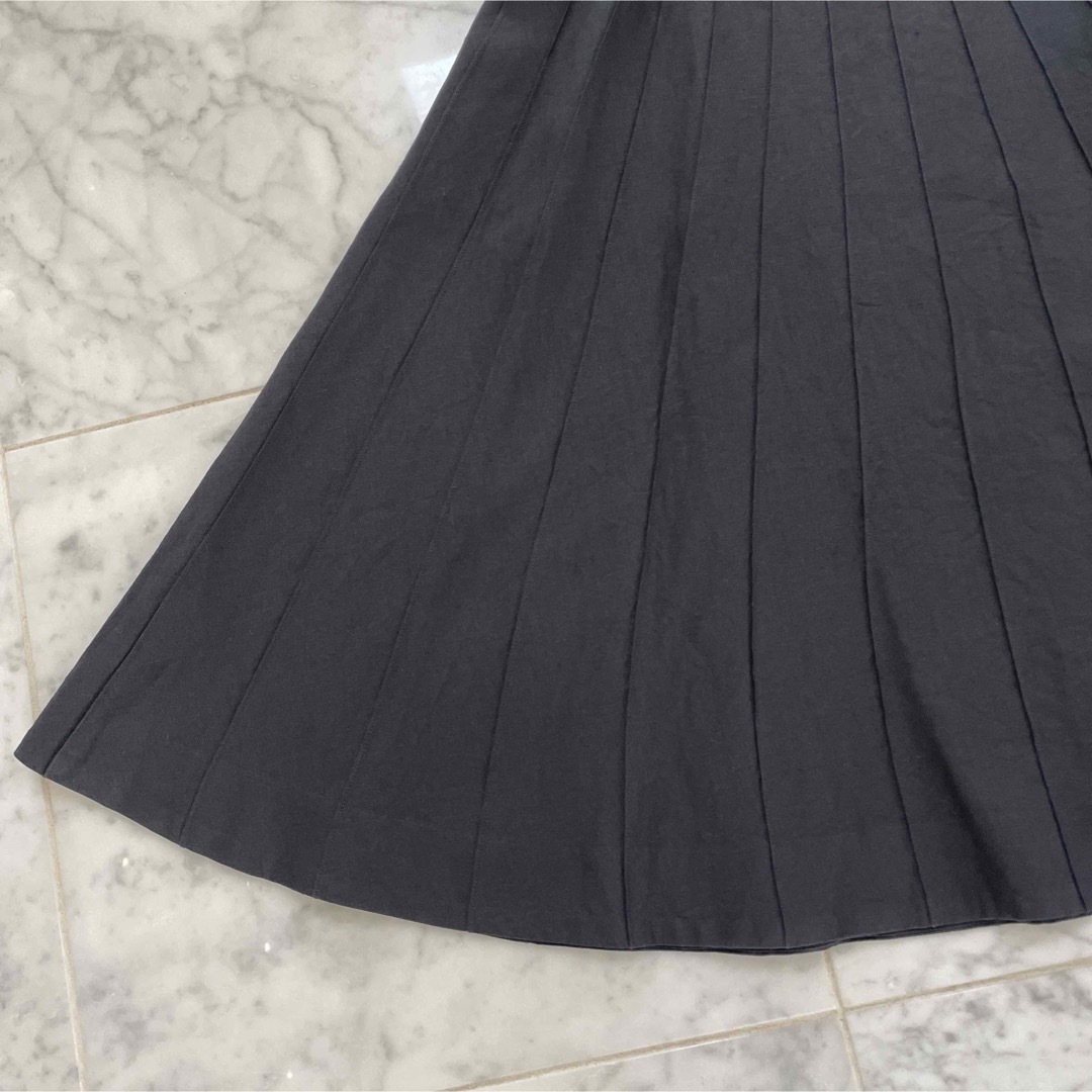 MARGARET HOWELL(マーガレットハウエル)の1回のみ着用　ロイヤルVIPクリーニング済　マーガレットハウエル　リネンスカート レディースのスカート(ロングスカート)の商品写真
