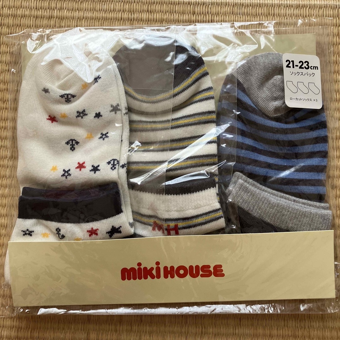 mikihouse(ミキハウス)の新品　ミキハウス 靴下21-23センチ キッズ/ベビー/マタニティのこども用ファッション小物(靴下/タイツ)の商品写真