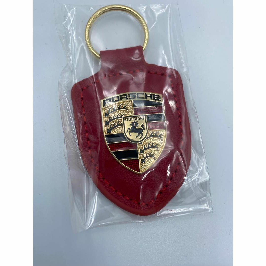 Porsche(ポルシェ)のPORSCHE ポルシェ　クレスト  キーホルダー レッド　箱付き メンズのファッション小物(キーホルダー)の商品写真