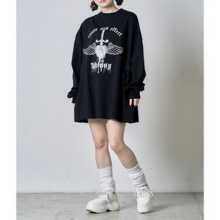 ウィゴー(WEGO)のWhinny/心臓大爆破　新品未開封　長袖　ロンT(Tシャツ(長袖/七分))