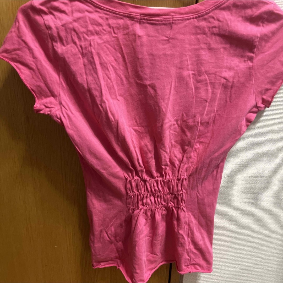 Juicy Couture(ジューシークチュール)のジューシークチュールビビッドピンクロゴTシャツ レディースのトップス(Tシャツ(半袖/袖なし))の商品写真