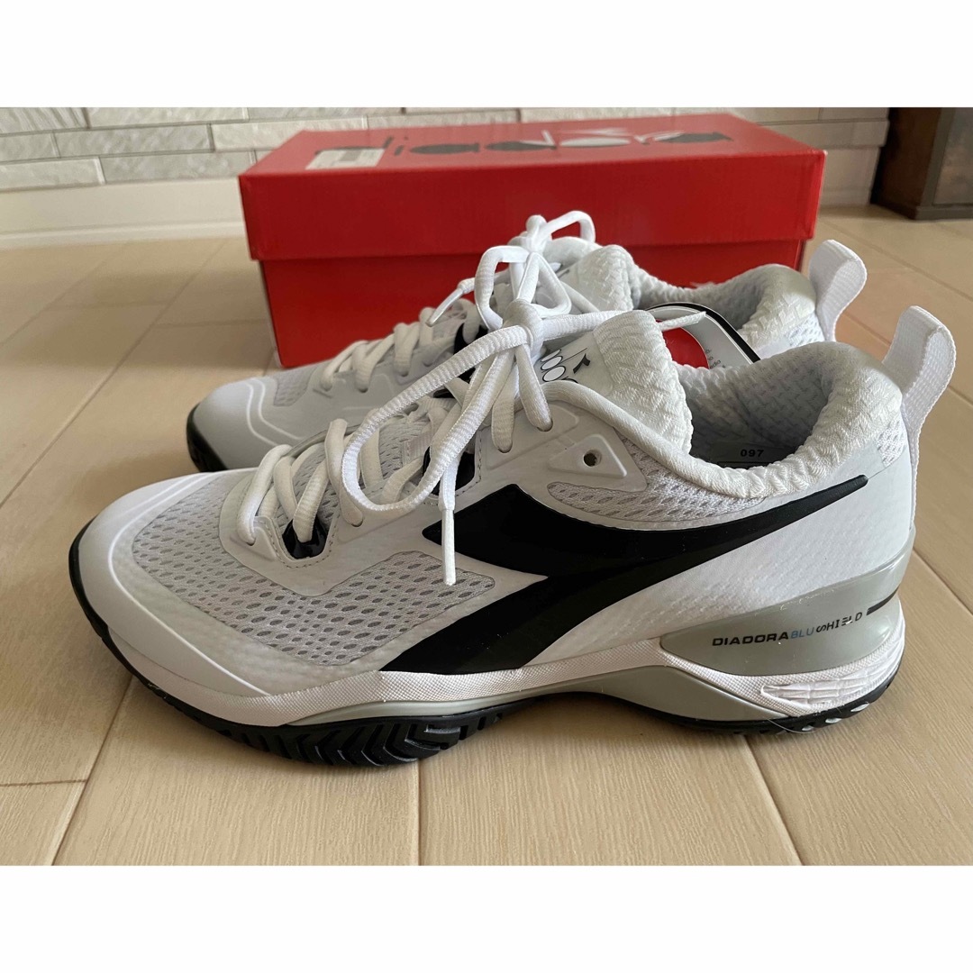 【値下げ!】diadora テニス オールコートシューズ 24.5cm 【値下げ!】diadora テニス オールコートシューズ 24.5cm