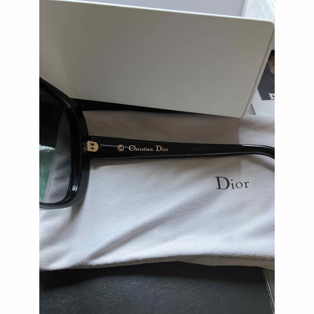 Christian Dior(クリスチャンディオール)のChristian Dior サングラス レディースのファッション小物(サングラス/メガネ)の商品写真