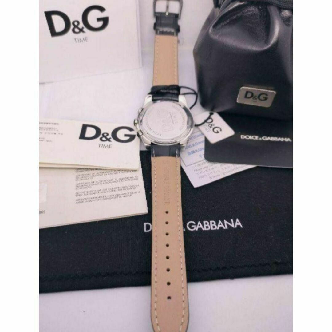 定価9万円　DOLCE&GABBANA　腕時計　D&G　メンズ　ブラック　動作品