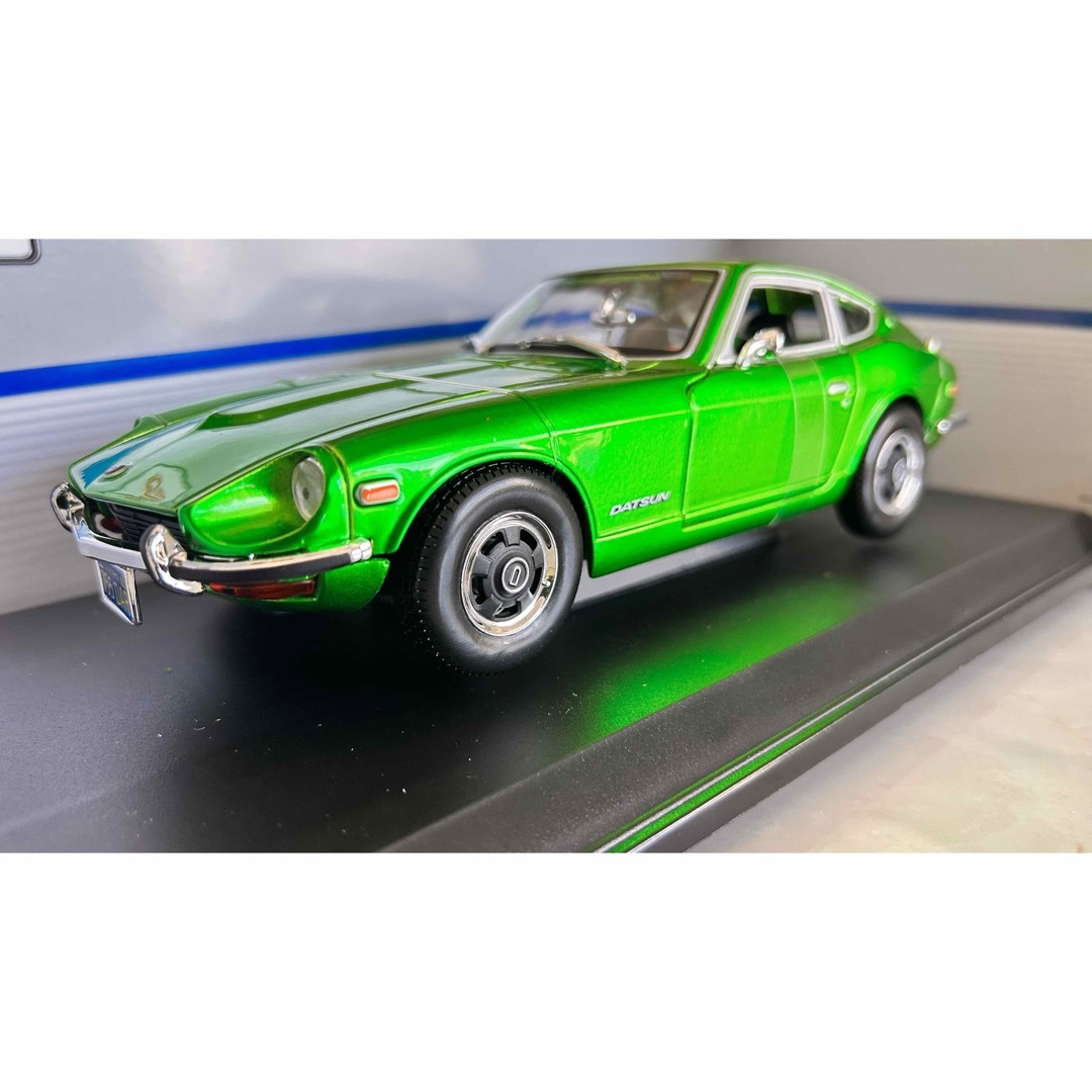 Datsun 240Z COUPE 1971 GREEN 1/18 エンタメ/ホビーのおもちゃ/ぬいぐるみ(ミニカー)の商品写真