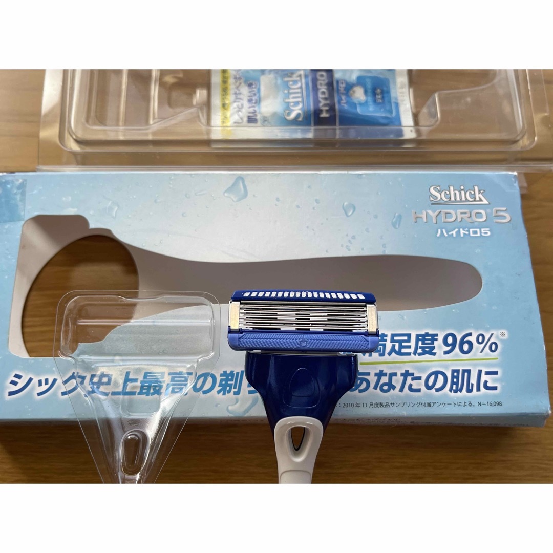 Schick(シック)のschick ハイドロ5 コスメ/美容のシェービング(カミソリ)の商品写真