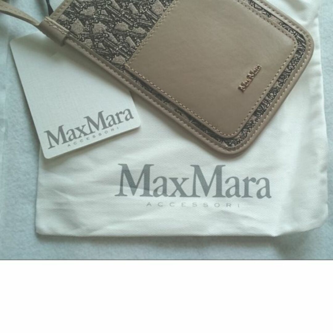 Max Mara(マックスマーラ)の●新品/正規品● Max Mara PHONY ジャカード スマートフォン スマホ/家電/カメラのスマホアクセサリー(その他)の商品写真